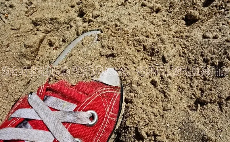 球速体育登录入口百度众测为年轻运动员打造非凡表现：专业男童运动鞋指南